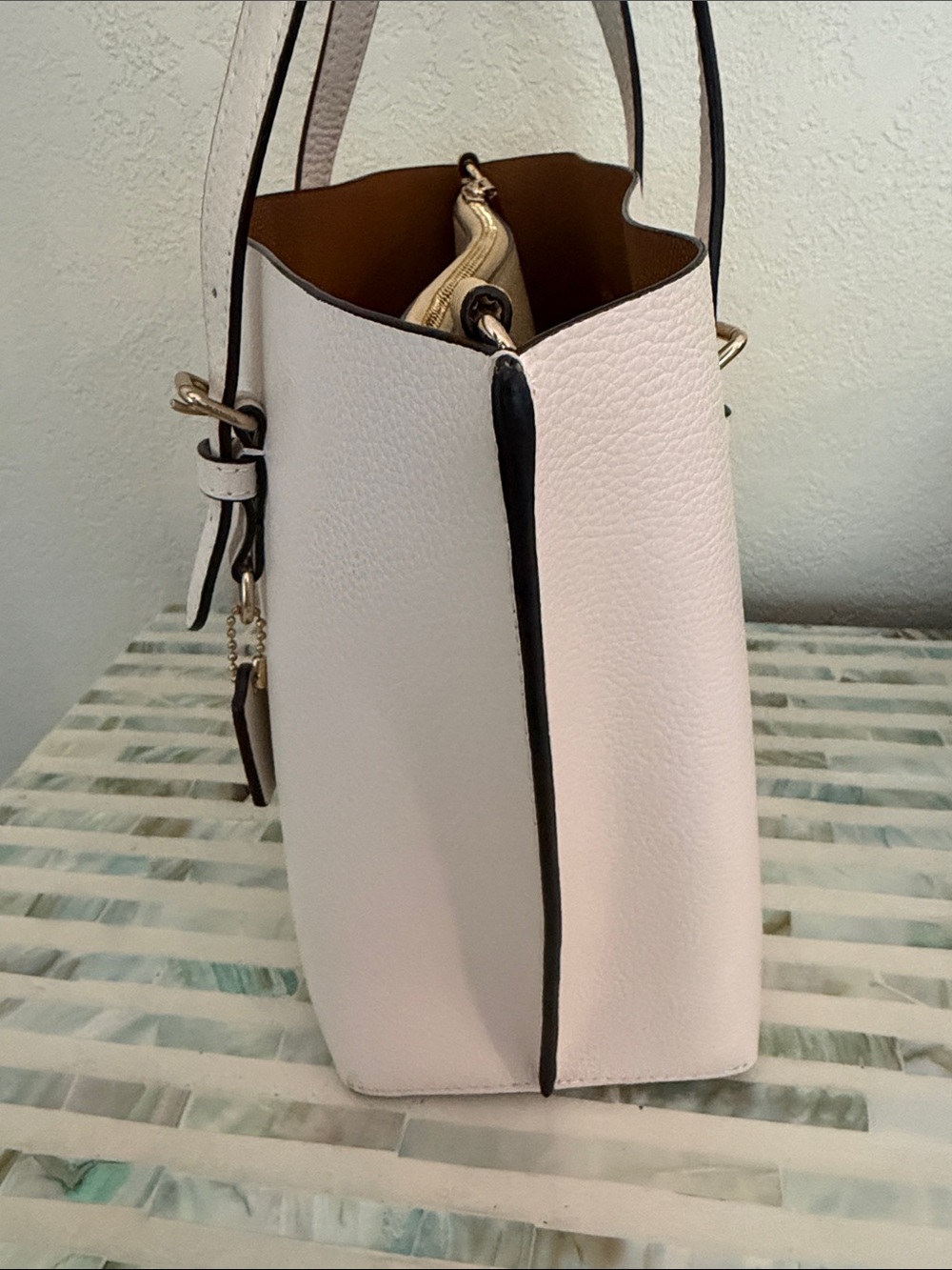 Coach Cream Leather Tote with Gold Hardware - Picture 5 of 16
